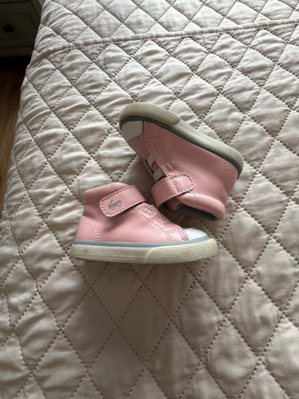 See Kai Run Connor High Top Pink Sneakers